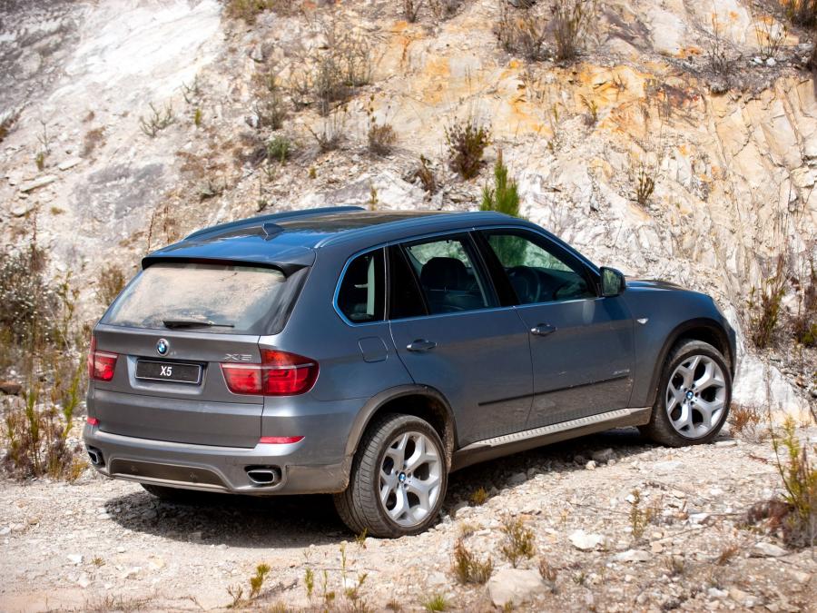  BMW X5 xDrive 5.0i 2010 года  (ZA) (фото 4 из 16)